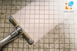 Tẩy vết ố trên nền nhà lát gạch Taicera